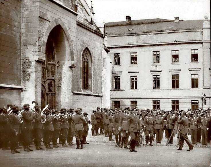 Trg sv. Marka 1942. godine A